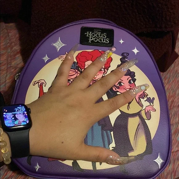 Hocus Pocus Purple Backpack with Cat Coin Purse - Picture 10 of 10